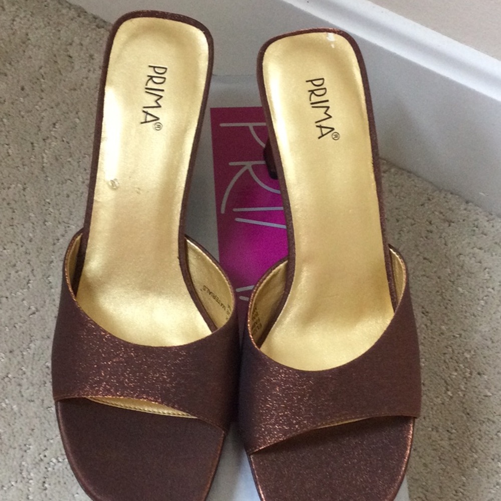 Women's Bronze Metallic Sandals